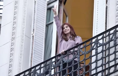 «ESE TIC TAC QUE CRISTINA ESCUCHA EN SU CABEZA»
