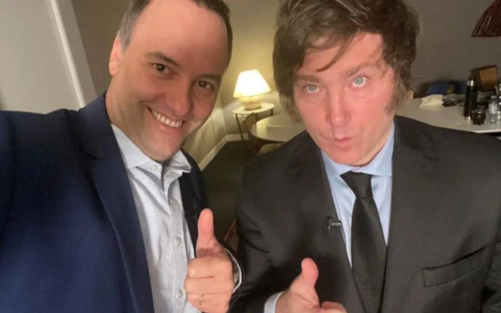 PARECE QUE SOMOS «APENAS» CIUDADANOS