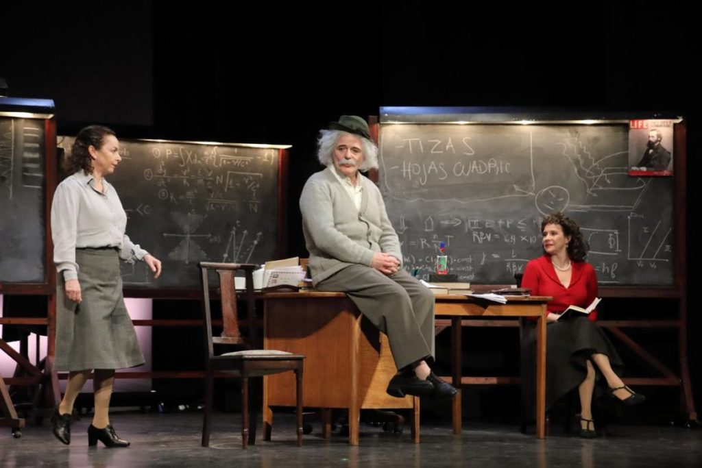 «RELATIVIDAD»: EL «LADO B» DE UNA MENTE BRILLANTE