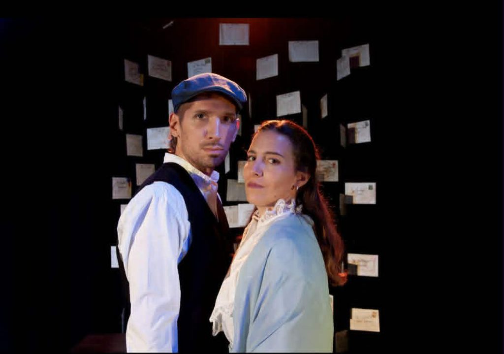 «EL PUENTE AZUL»: AMORES A PRUEBA DE OCÉANOS